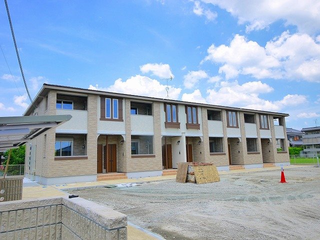 建物外観　外観は落ち着いています