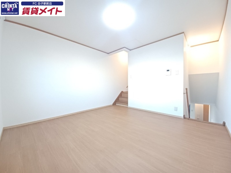 居室・リビング　別部屋参考写真