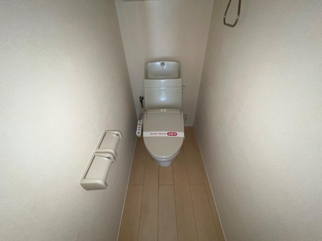 トイレ　シャワー付トイレ