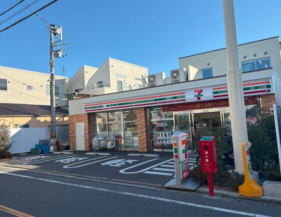コンビニ　セブンイレブン目黒本町6丁目店（コンビニ）まで446m