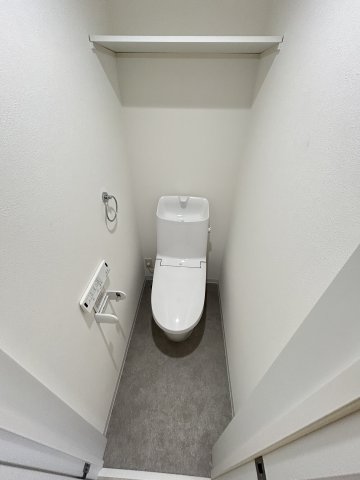 トイレ　※同シリーズ参考画像
