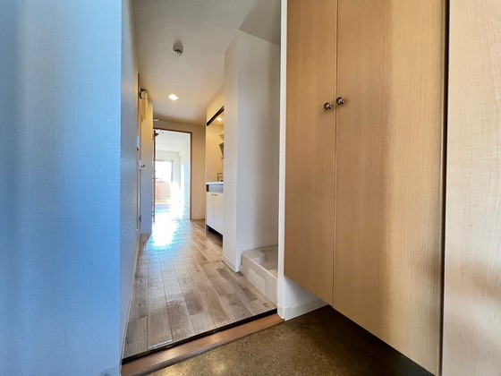 第31友建ビルの玄関写真
