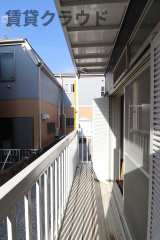 バルコニー　洗濯物もよく乾きそうな、陽当たり良好なバルコニーです！