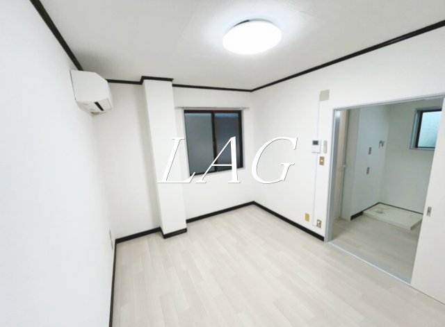 居室・リビング　洋室のお部屋です。