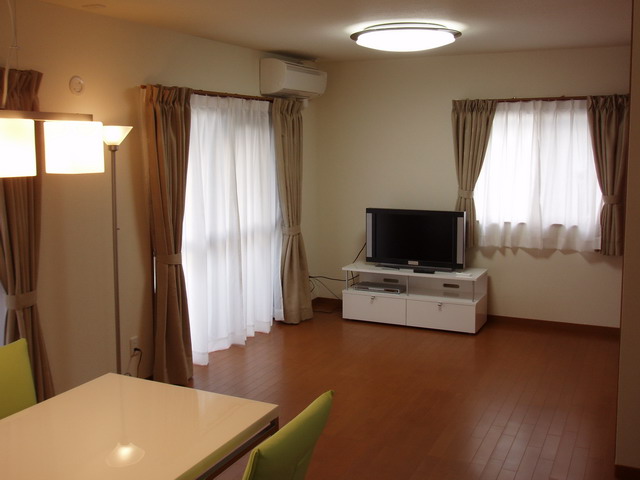 居室・リビング　※家具・家電等はついておりません。