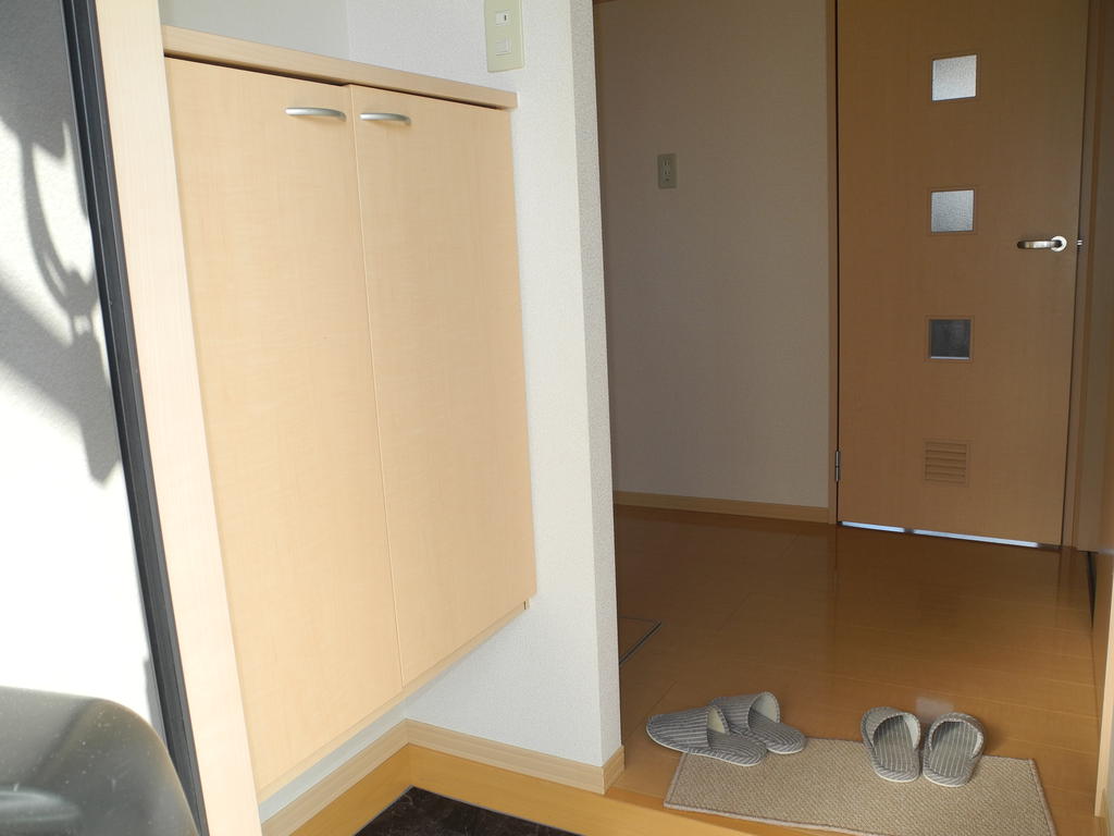 玄関　玄関収納