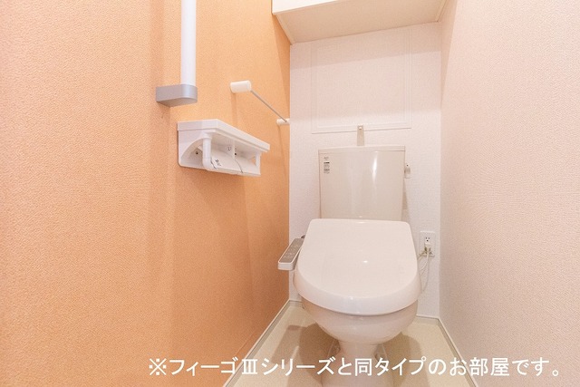 【ネオ・コンフォルトのトイレ】