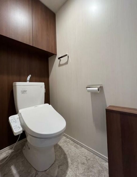 ＪＲ宇都宮線 宇都宮駅 徒歩11分 14階建 築6年のトイレ写真