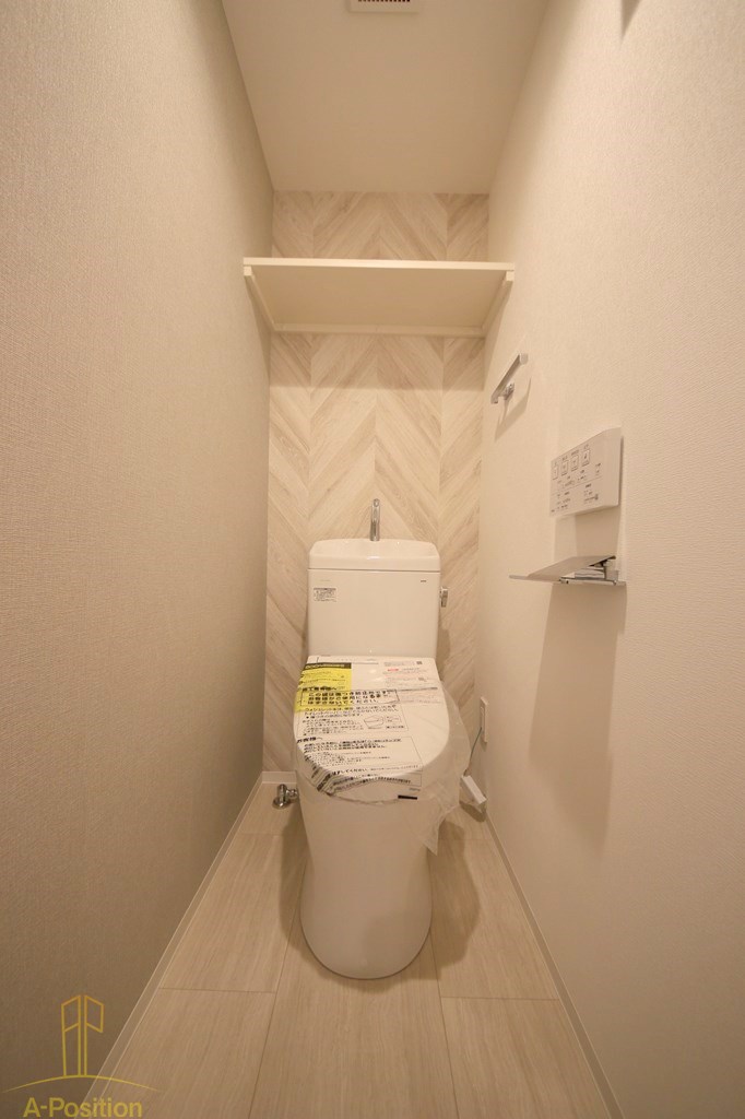 トイレ　シーズンフラッツ大手前