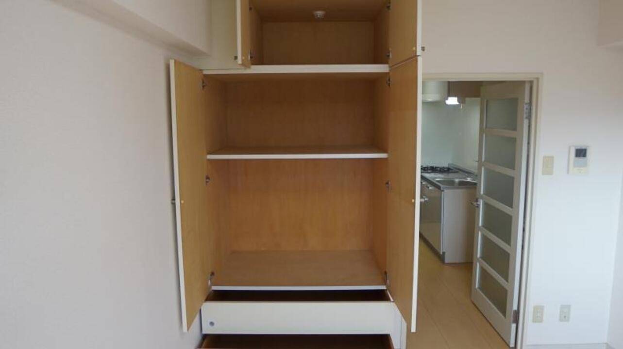 収納　クローゼット