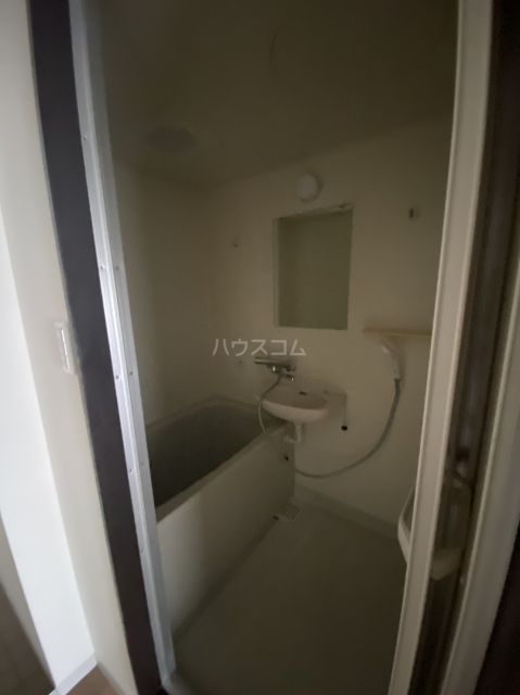【名古屋市名東区牧の里のマンションの洗面設備】
