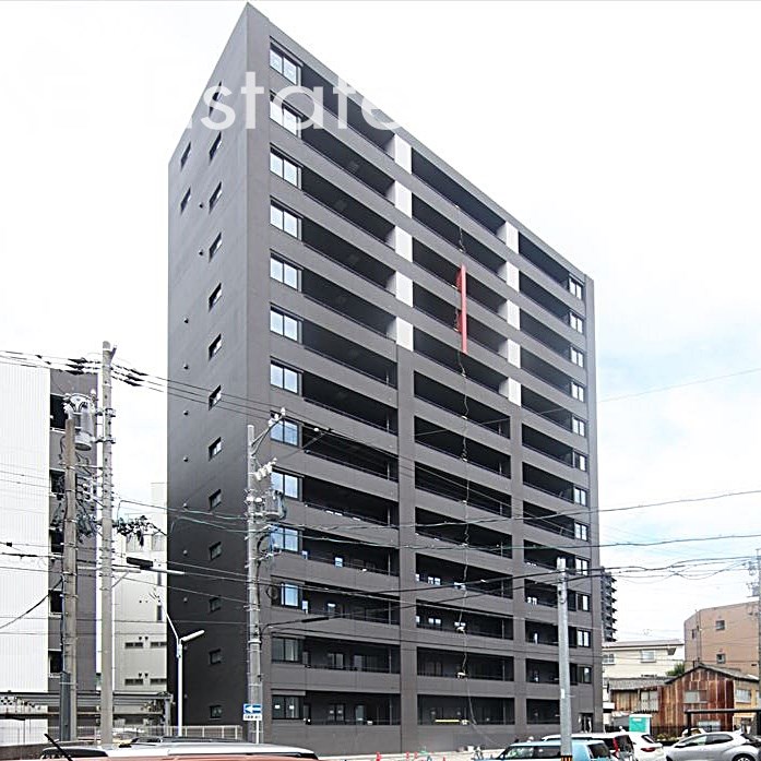 名古屋市中区平和のマンションの建物外観