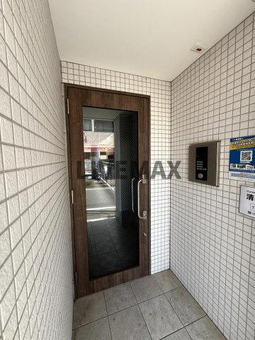 エントランス　家具家電設置例