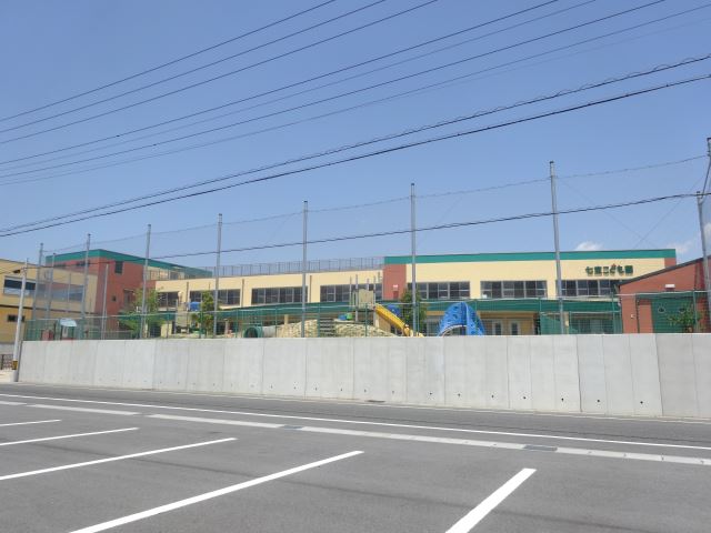 幼稚園・保育園　七宝こども園（幼稚園・保育園）まで860m