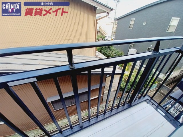 バルコニー　同型参考写真