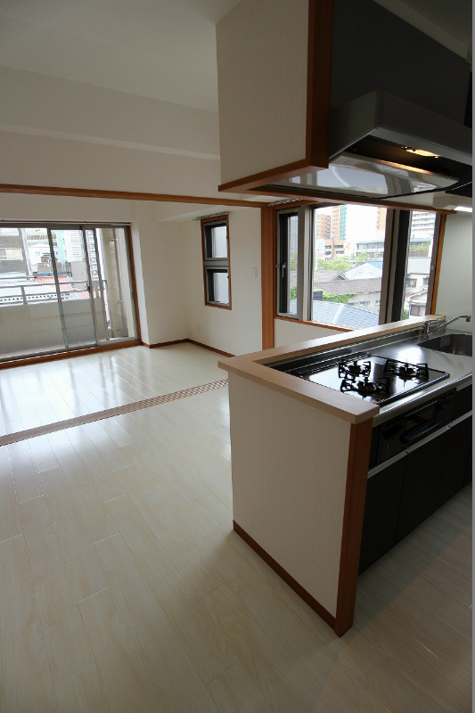 居室・リビング　広々リビング。