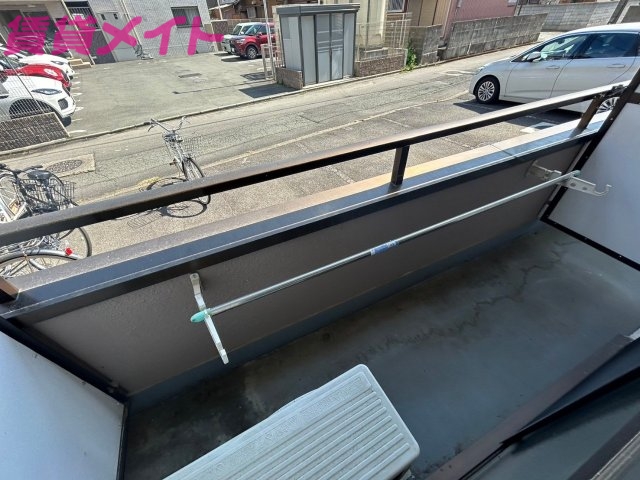 バルコニー　同物件別部屋の写真