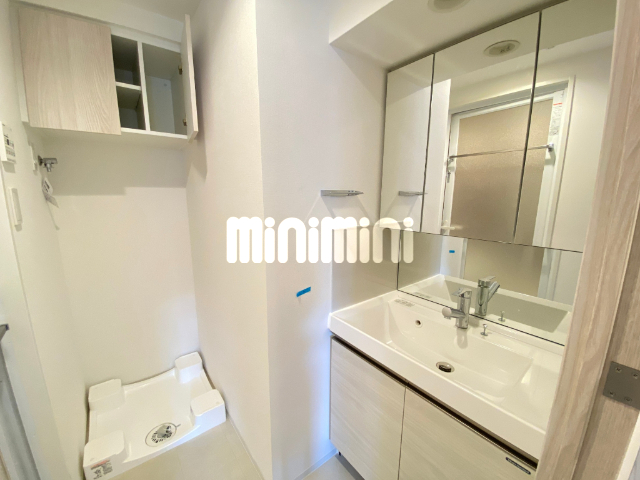 洗面設備　同間取り別部屋写真です