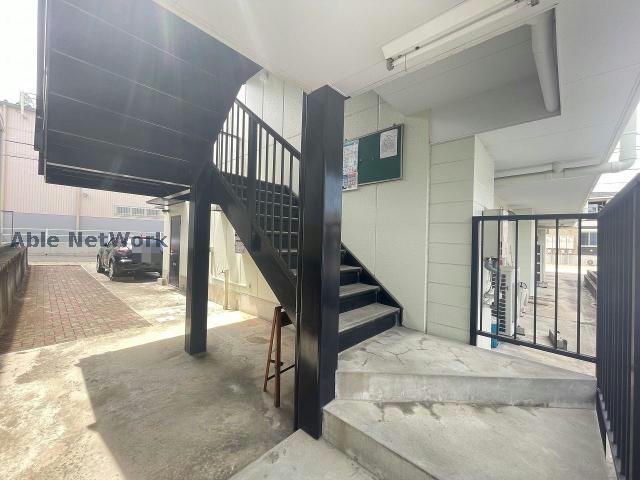 エントランス　エントランス部分