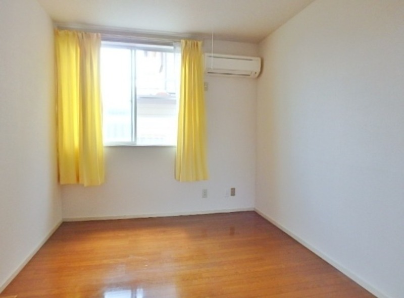 居室・リビング　図面と現状に相違がある場合には現状を優先