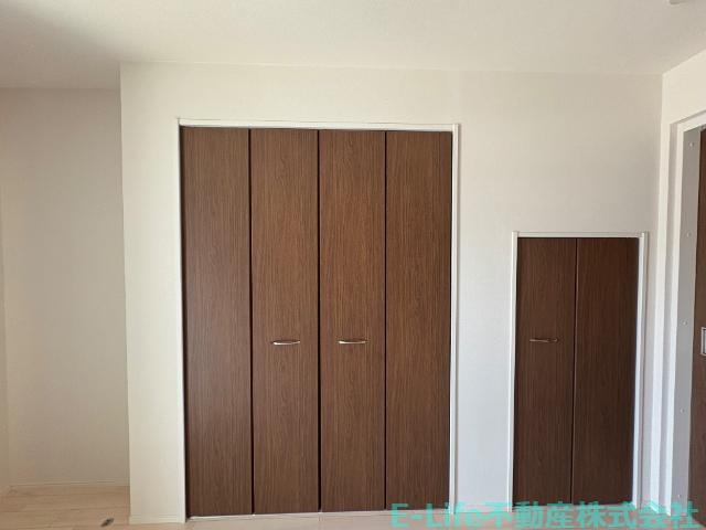 収納　収納（閉）