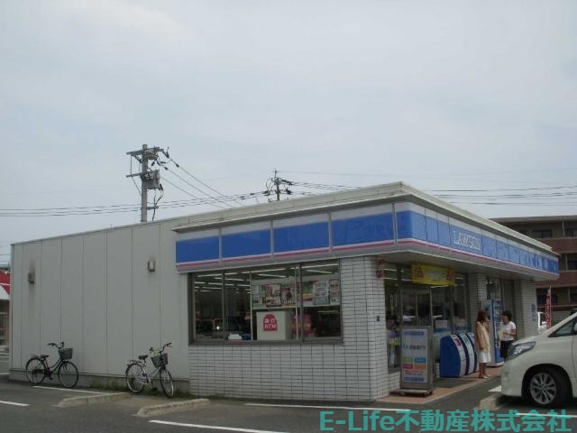 コンビニ　ローソン熊本子飼橋店（コンビニ）まで809m