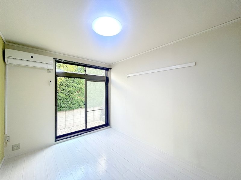 その他部屋・スペース　居室照明つき
