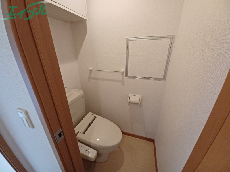 トイレ　別部屋画像参考