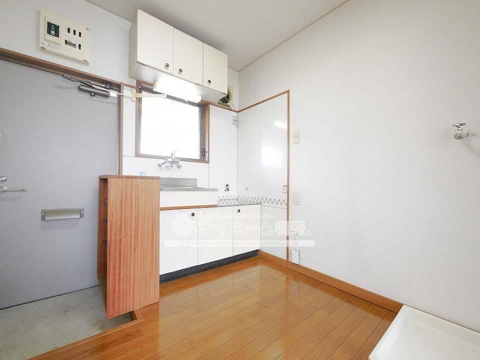 居室・リビング　優しい光と風を取り込み和める空間