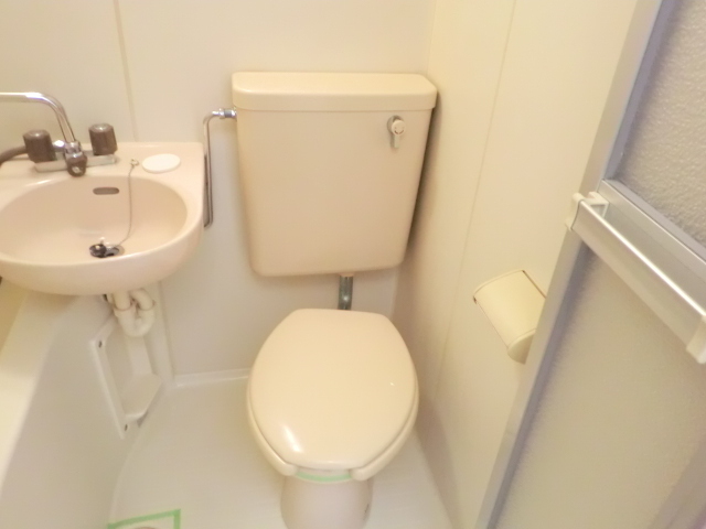 トイレ　トイレ