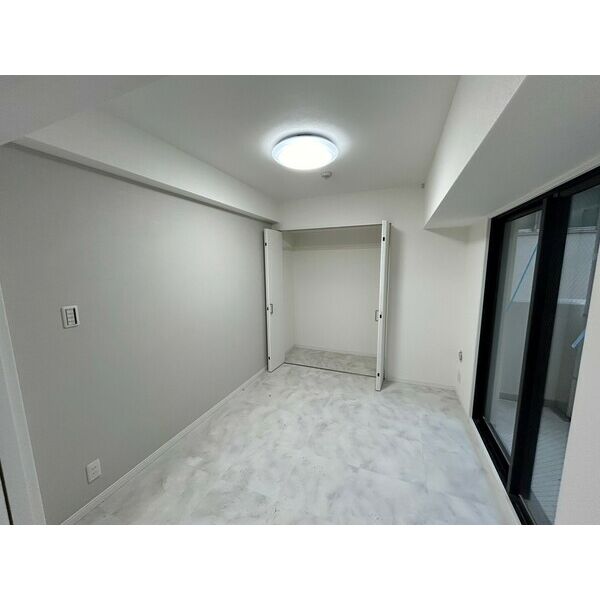 バルコニー　アートレジデンス上町