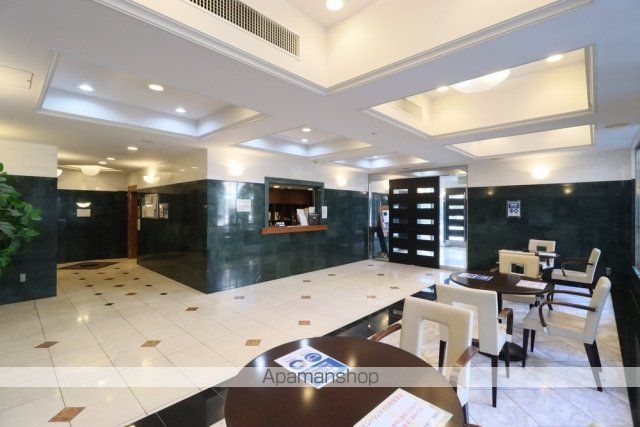 ロビー　ロビー