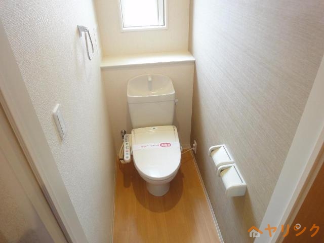 トイレ　シャワー付トイレ