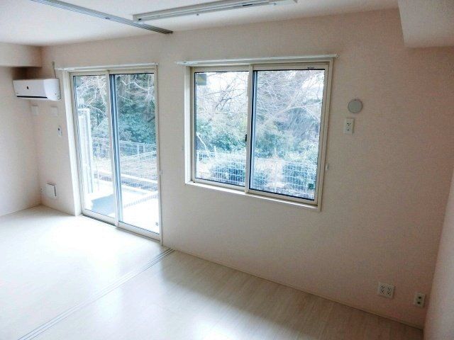 その他部屋・スペース　開放感のあるお部屋です