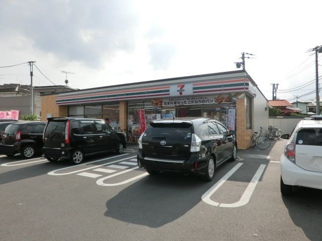 コンビニ　セブンイレブン（コンビニ）まで450m