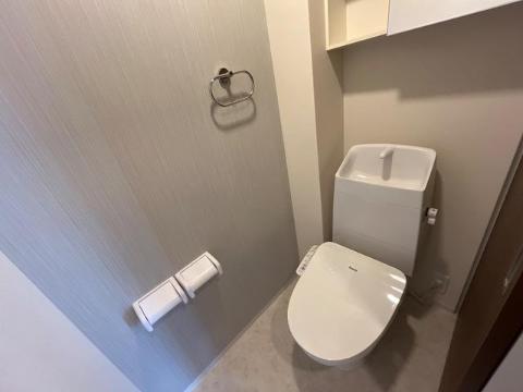 トイレ　シャワー付トイレ