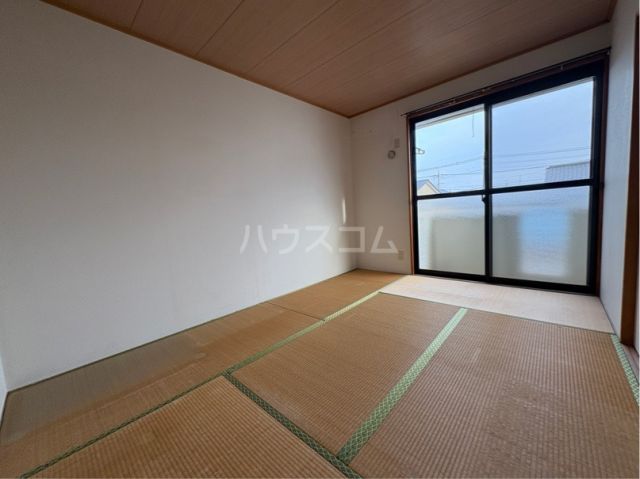 ガーデンハイツAの内装写真