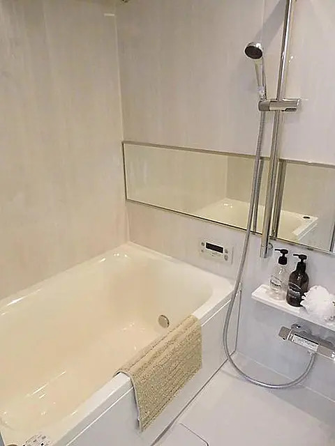 バス・シャワールーム　バス