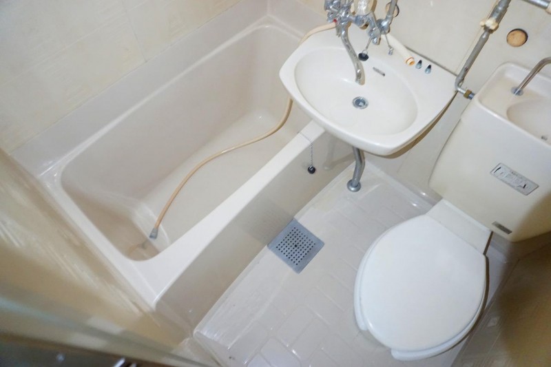 バス・シャワールーム　浴室