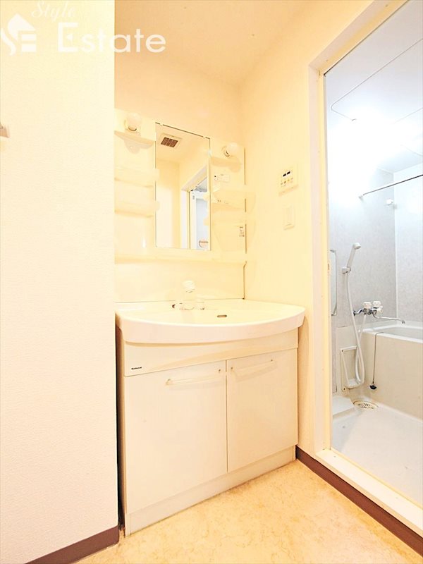 洗面設備　独立洗面台