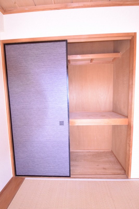 収納　別室参照