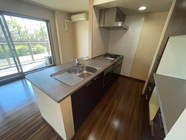 キッチン　システムキッチンです