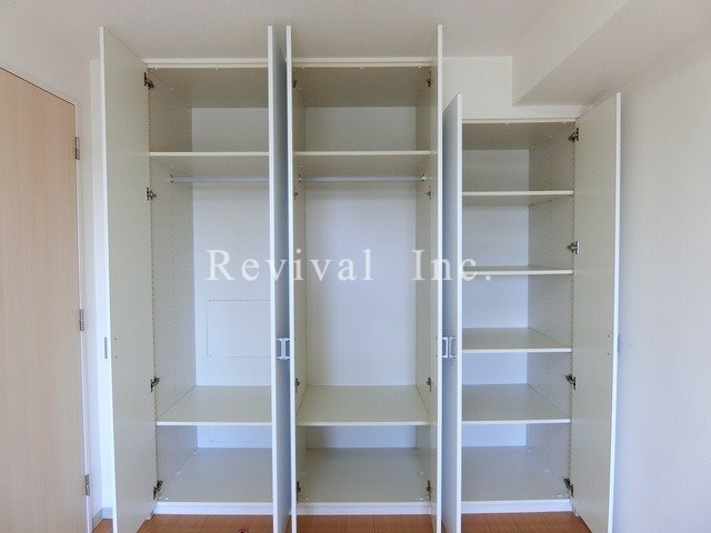 収納　収納も豊富にございます