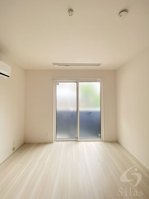 居室・リビング　同仕様