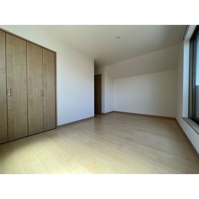 その他部屋・スペース　洋室８．２帖