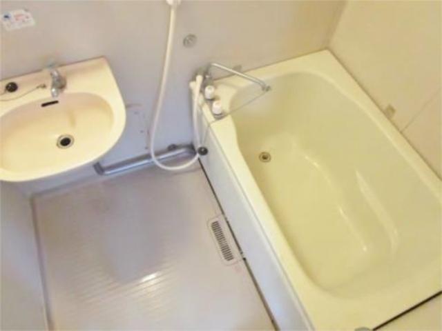 バス・シャワールーム　バスルーム