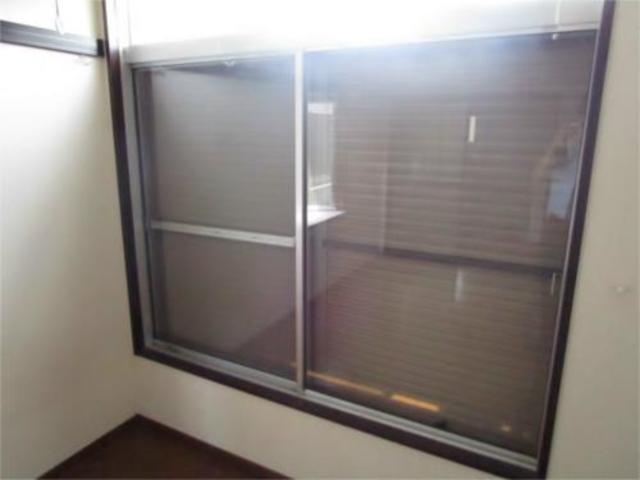 居室・リビング　防犯シャッター