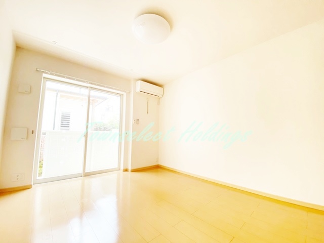 居室・リビング　使いやすいリビングになります♪