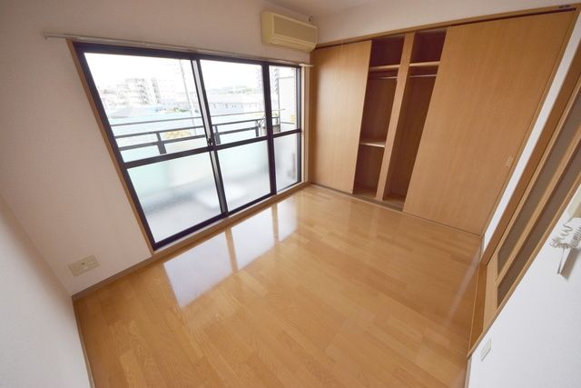 居室・リビング　★お部屋探しは株式会社タウンハウジング東京まで★