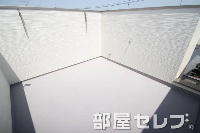 バルコニー　同タイプのイメージ写真です。